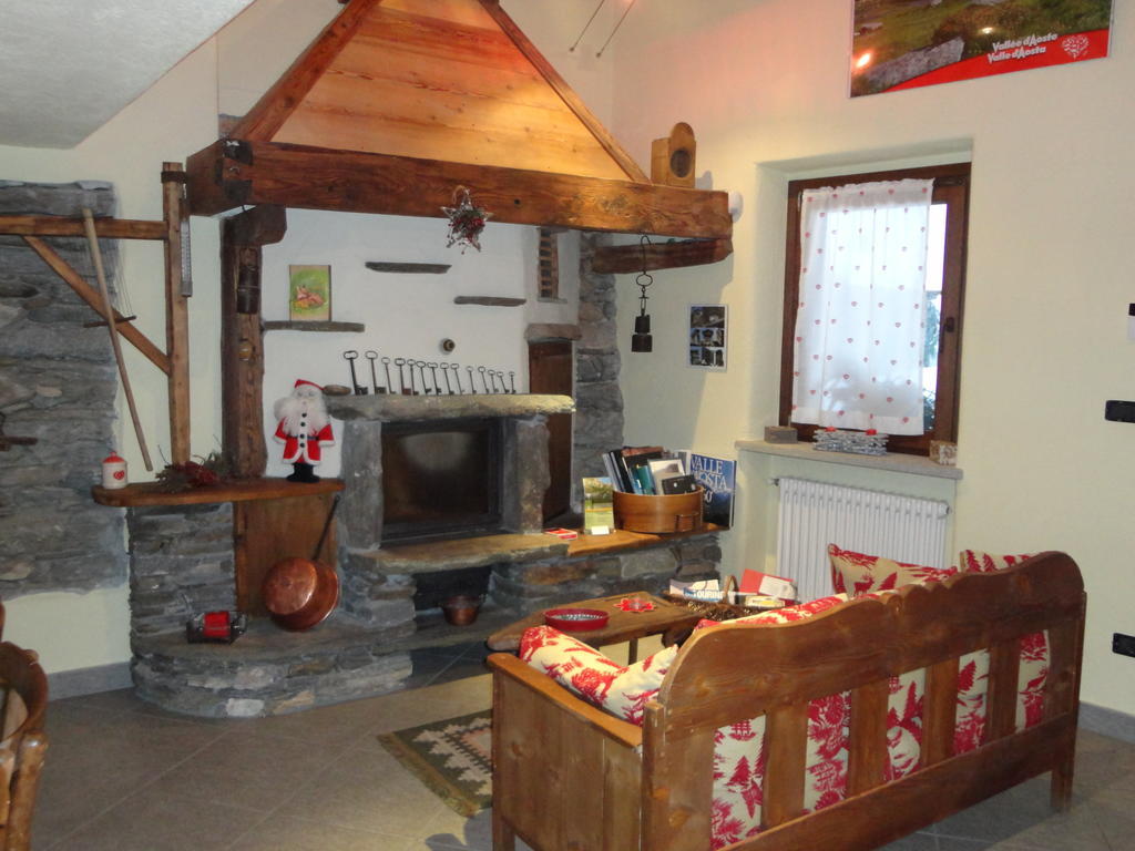 Bed and Breakfast Les Chevreuils Introd Exteriér fotografie